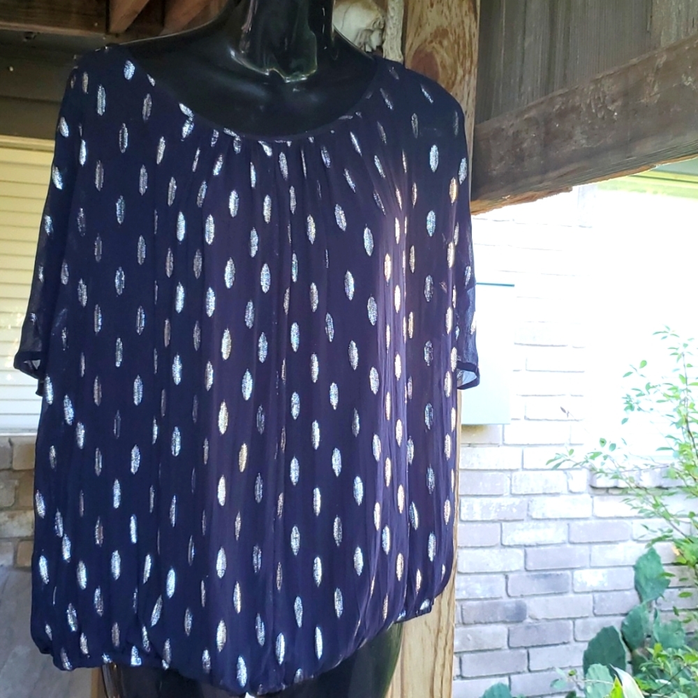 Next navy & silver top